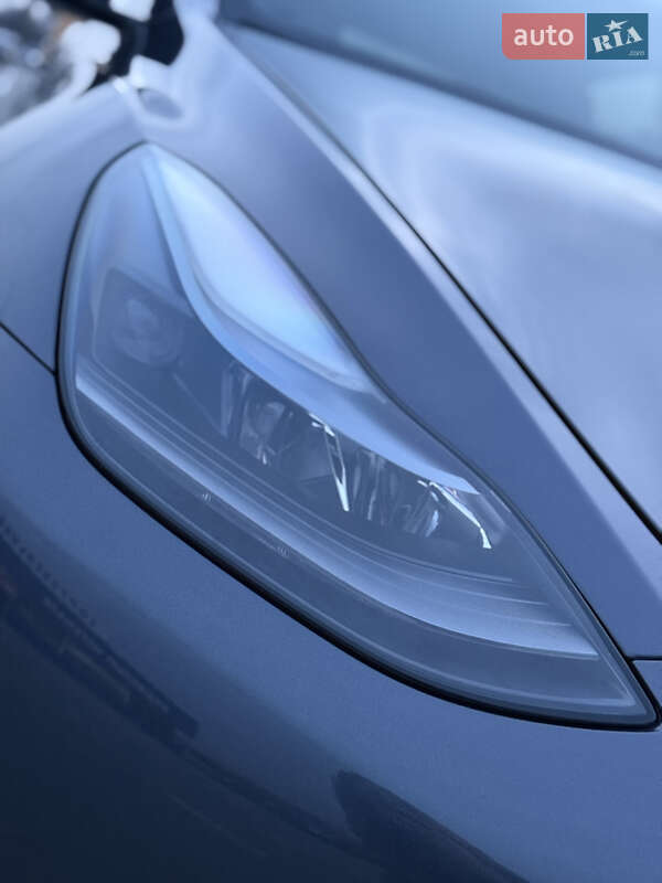 Внедорожник / Кроссовер Tesla Model Y 2023 в Каменец-Подольском