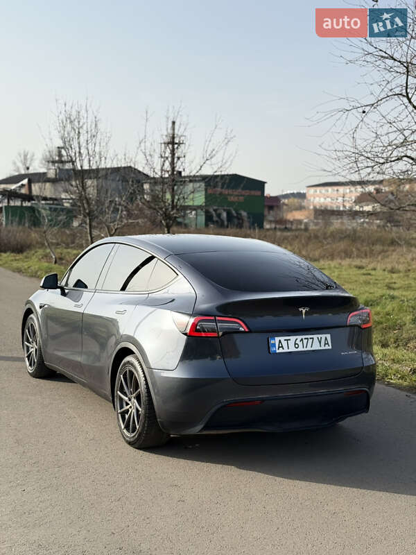Позашляховик / Кросовер Tesla Model Y 2022 в Івано-Франківську фото 5 Позашляховик / Кросовер Tesla Model Y 2022 в Івано-Франківську
