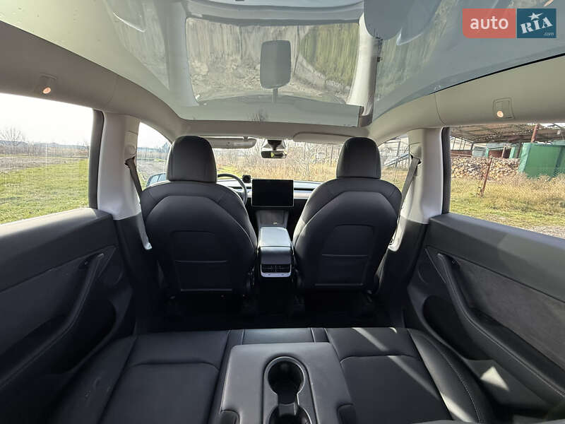 Позашляховик / Кросовер Tesla Model Y 2022 в Івано-Франківську фото 12 Позашляховик / Кросовер Tesla Model Y 2022 в Івано-Франківську