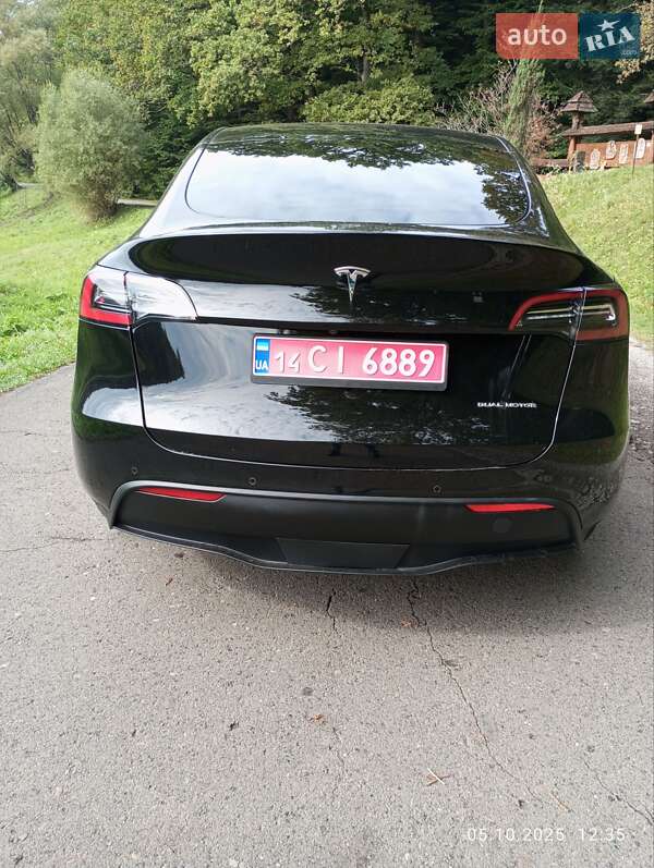 Позашляховик / Кросовер Tesla Model Y 2022 в Дрогобичі фото 4 Позашляховик / Кросовер Tesla Model Y 2022 в Дрогобичі