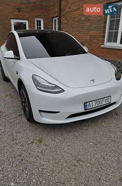 Внедорожник / Кроссовер Tesla Model Y 2020 в Киеве