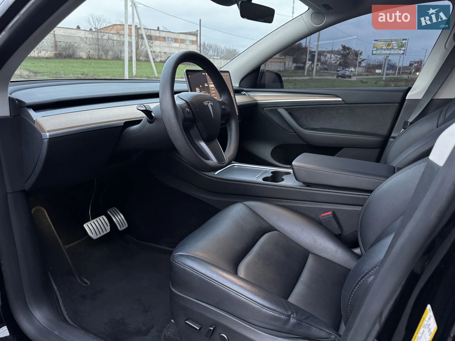 2023 Tesla Model Y - мініатюра 17