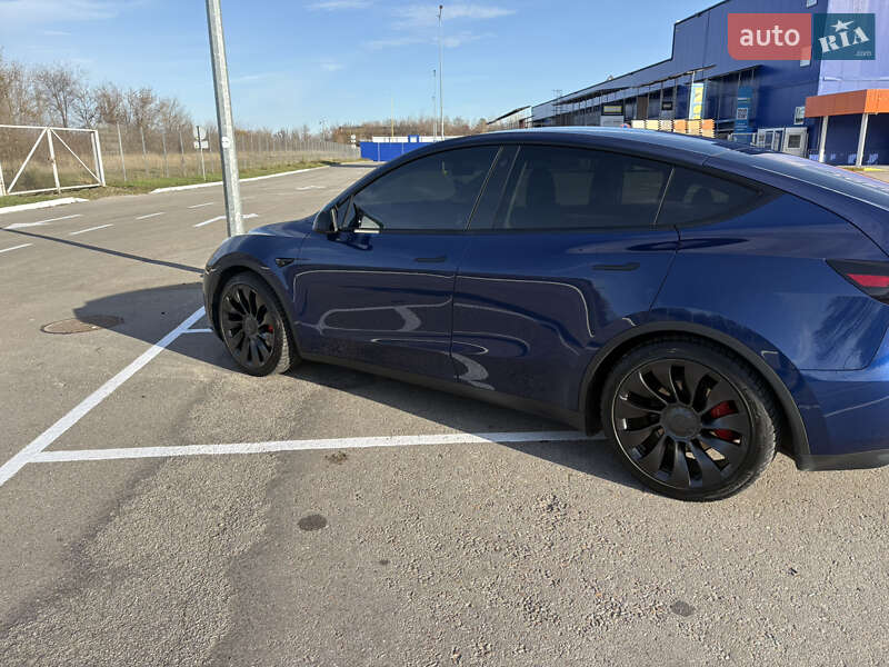 Внедорожник / Кроссовер Tesla Model Y 2022 в Днепре фото 2 Внедорожник / Кроссовер Tesla Model Y 2022 в Днепре