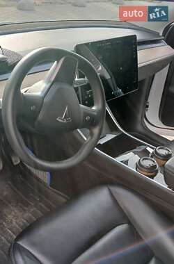 Внедорожник / Кроссовер Tesla Model Y 2020 в Хмельницком