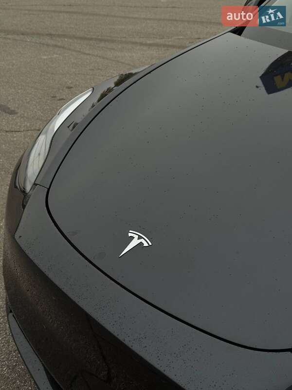 Позашляховик / Кросовер Tesla Model Y 2024 в Харкові фото 17 Позашляховик / Кросовер Tesla Model Y 2024 в Харкові