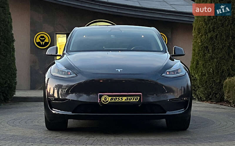 Внедорожник / Кроссовер Tesla Model Y 2024 в Львове