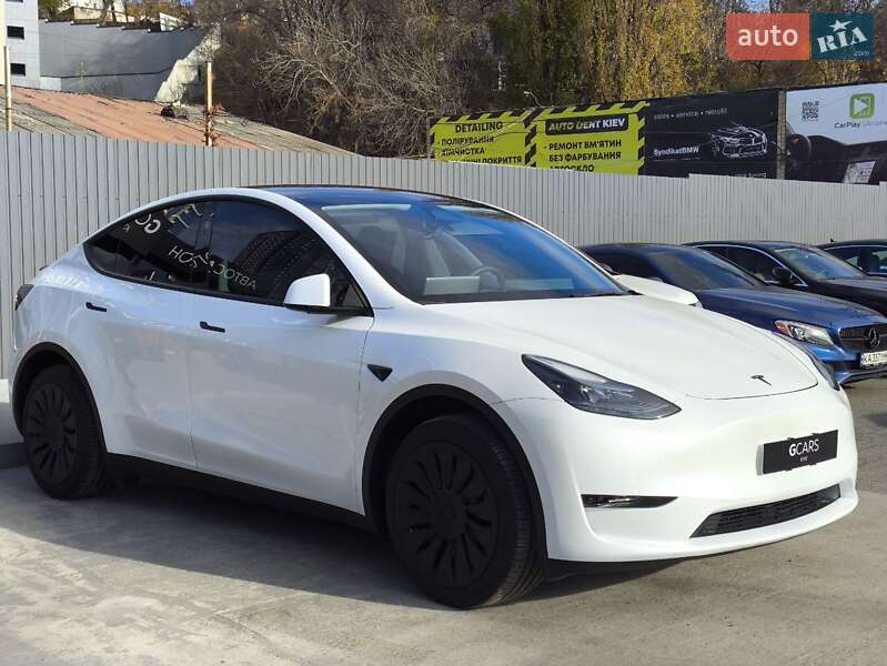 Внедорожник / Кроссовер Tesla Model Y 2024 в Киеве фото 3 Внедорожник / Кроссовер Tesla Model Y 2024 в Киеве