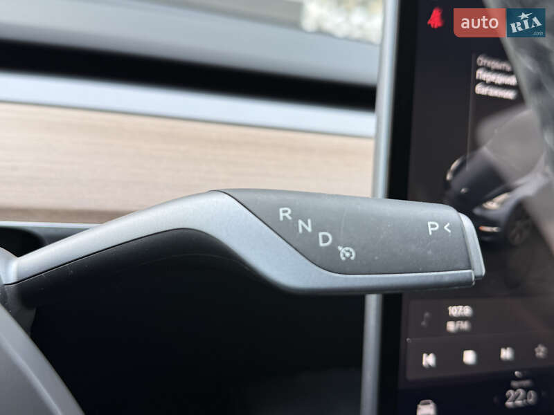Позашляховик / Кросовер Tesla Model Y 2024 в Стрию фото 76 Позашляховик / Кросовер Tesla Model Y 2024 в Стрию