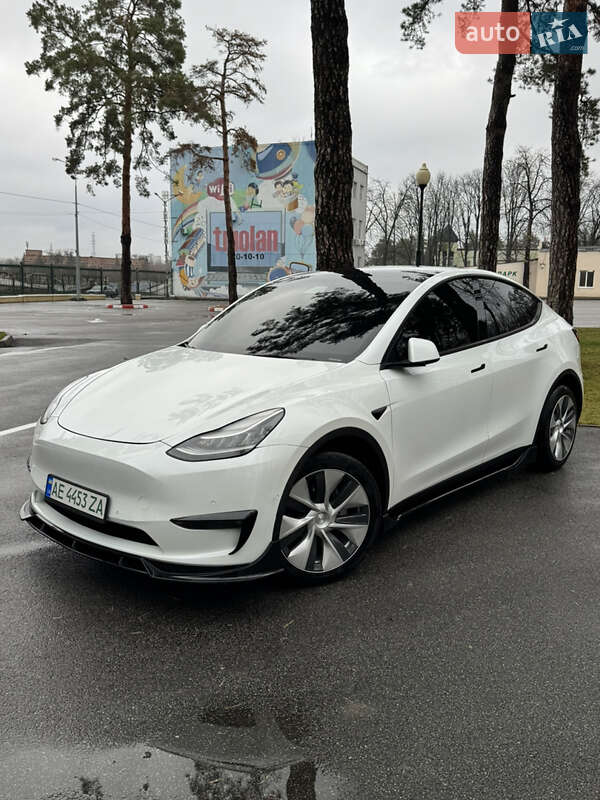 Внедорожник / Кроссовер Tesla Model Y 2022 в Харькове