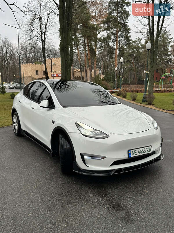 Внедорожник / Кроссовер Tesla Model Y 2022 в Харькове