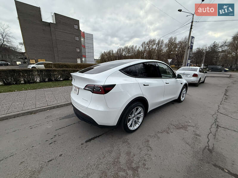 Внедорожник / Кроссовер Tesla Model Y 2023 в Каменском