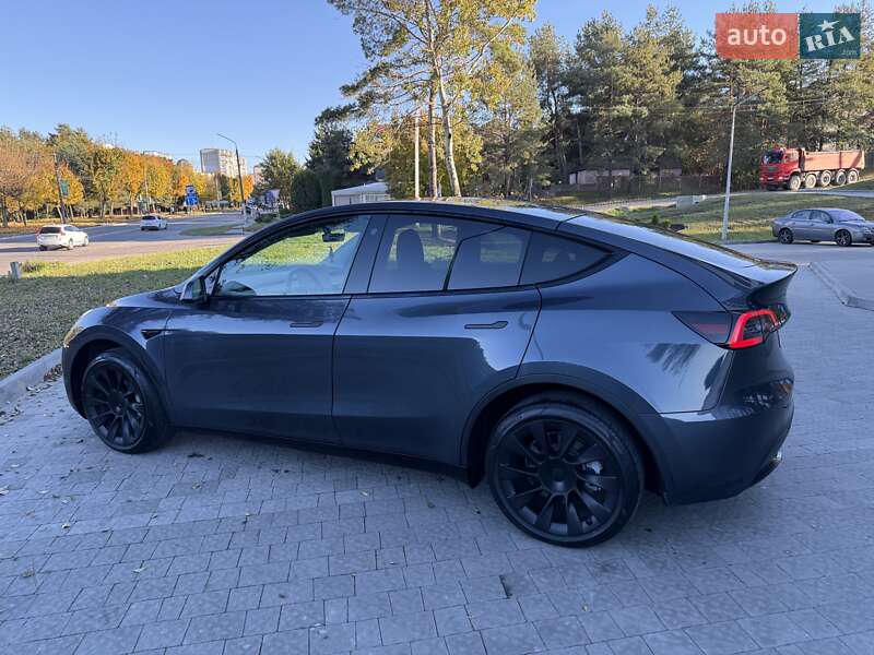 Внедорожник / Кроссовер Tesla Model Y 2022 в Львове