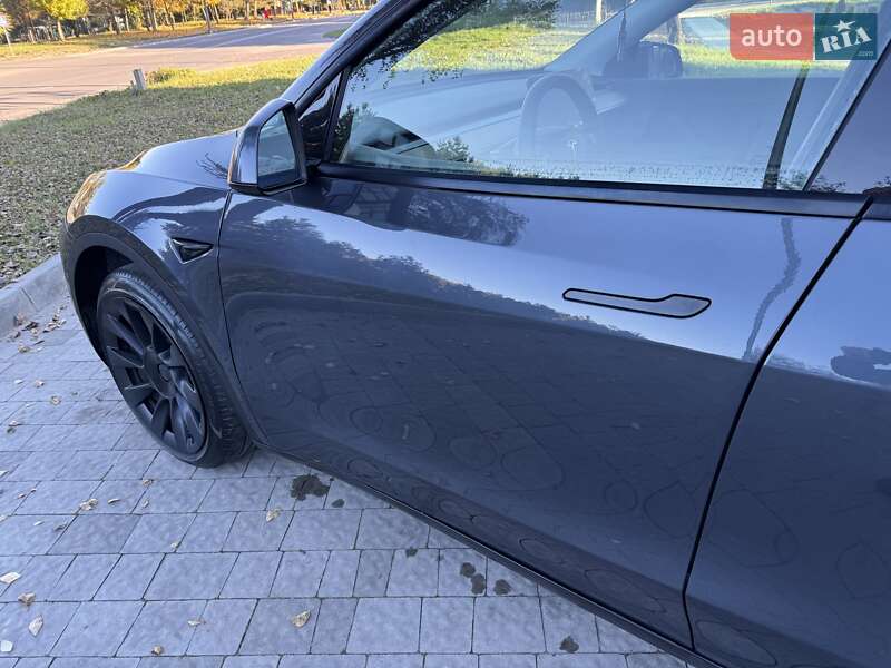 Внедорожник / Кроссовер Tesla Model Y 2022 в Львове
