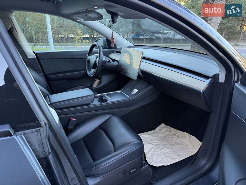 Внедорожник / Кроссовер Tesla Model Y 2022 в Львове
