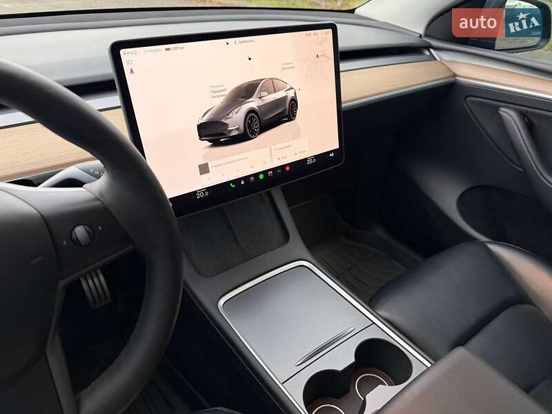 Внедорожник / Кроссовер Tesla Model Y 2023 в Кривом Роге