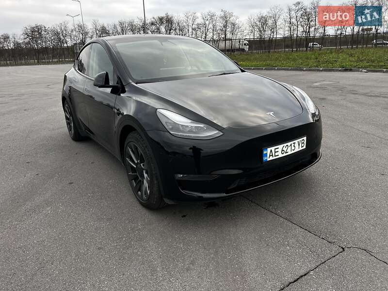 Tesla Model Y 2023 Tesla Model Y 2023