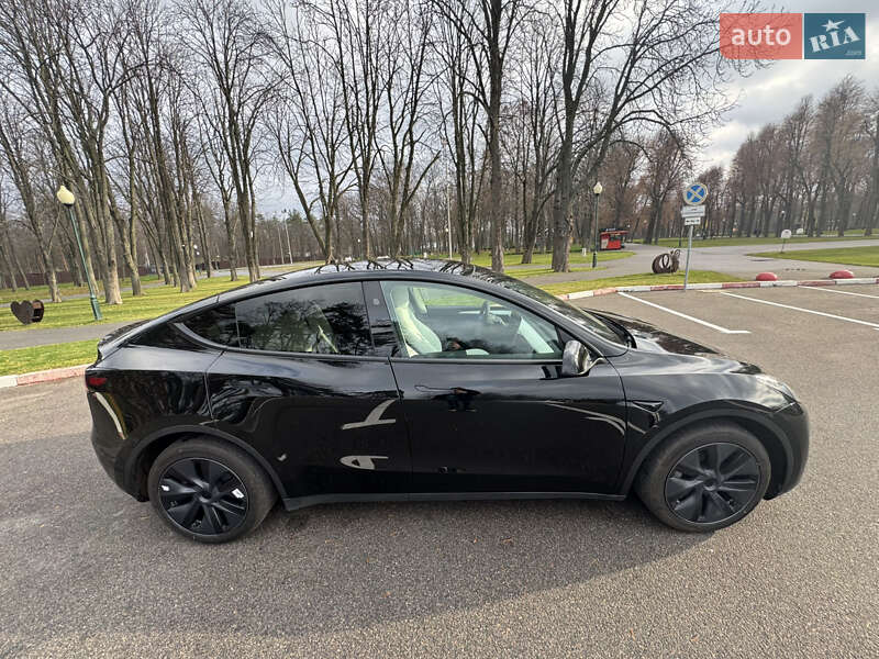 Внедорожник / Кроссовер Tesla Model Y 2024 в Харькове фото 3 Внедорожник / Кроссовер Tesla Model Y 2024 в Харькове