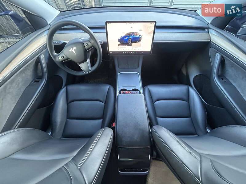 Позашляховик / Кросовер Tesla Model Y 2022 в Рівному