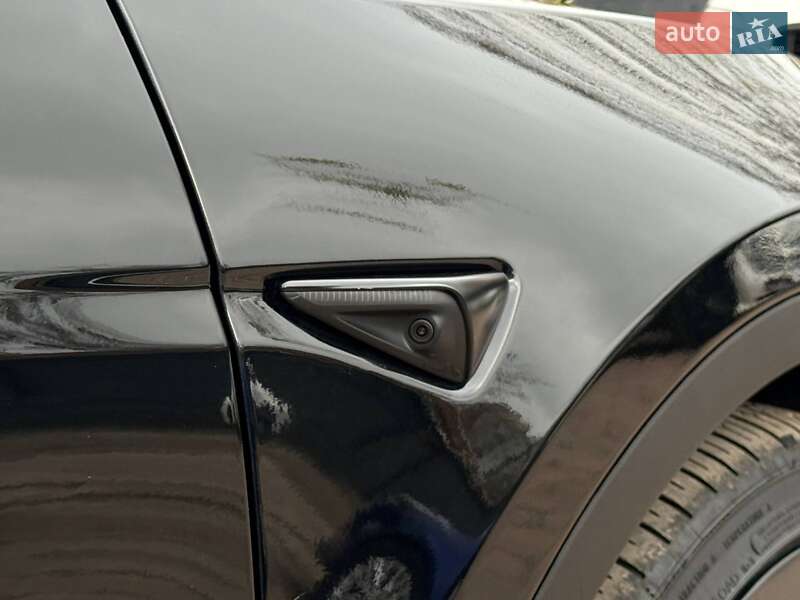 Позашляховик / Кросовер Tesla Model Y 2021 в Миколаєві