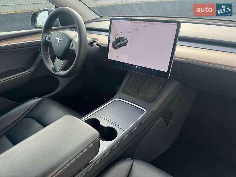 Позашляховик / Кросовер Tesla Model Y 2021 в Вінниці