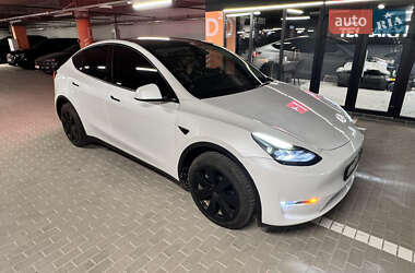 Внедорожник / Кроссовер Tesla Model Y 2024 в Киеве