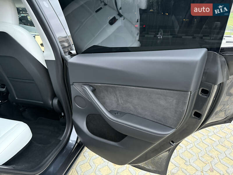 Внедорожник / Кроссовер Tesla Model Y 2024 в Харькове фото 20 Внедорожник / Кроссовер Tesla Model Y 2024 в Харькове