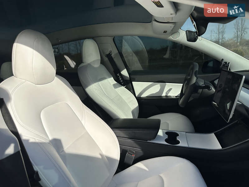Позашляховик / Кросовер Tesla Model Y 2020 в Коломиї фото 14 Позашляховик / Кросовер Tesla Model Y 2020 в Коломиї