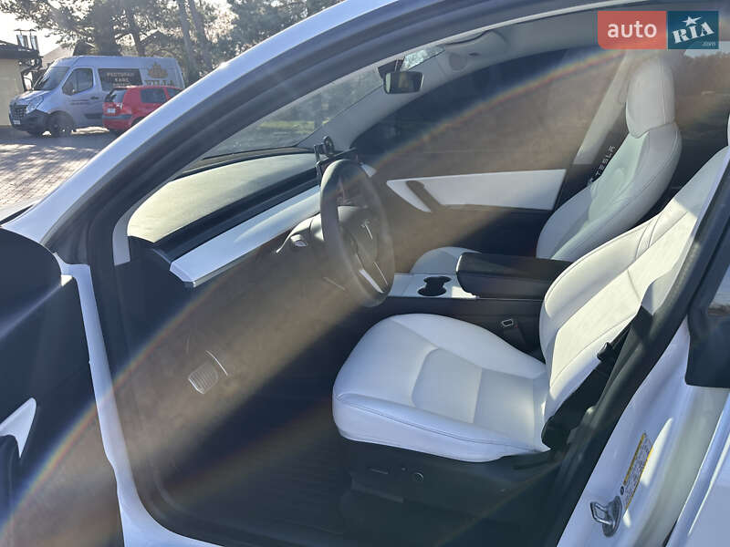 Позашляховик / Кросовер Tesla Model Y 2020 в Коломиї фото 18 Позашляховик / Кросовер Tesla Model Y 2020 в Коломиї