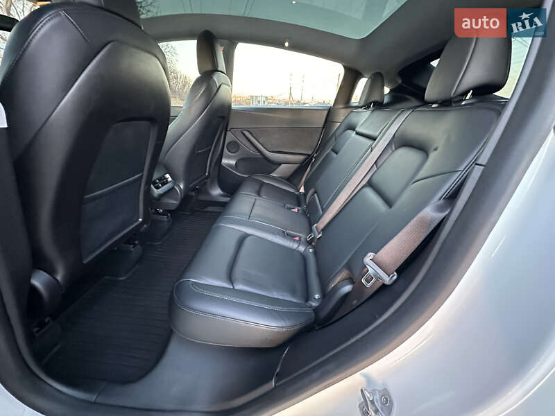 Позашляховик / Кросовер Tesla Model Y 2021 в Вінниці фото 11 Позашляховик / Кросовер Tesla Model Y 2021 в Вінниці