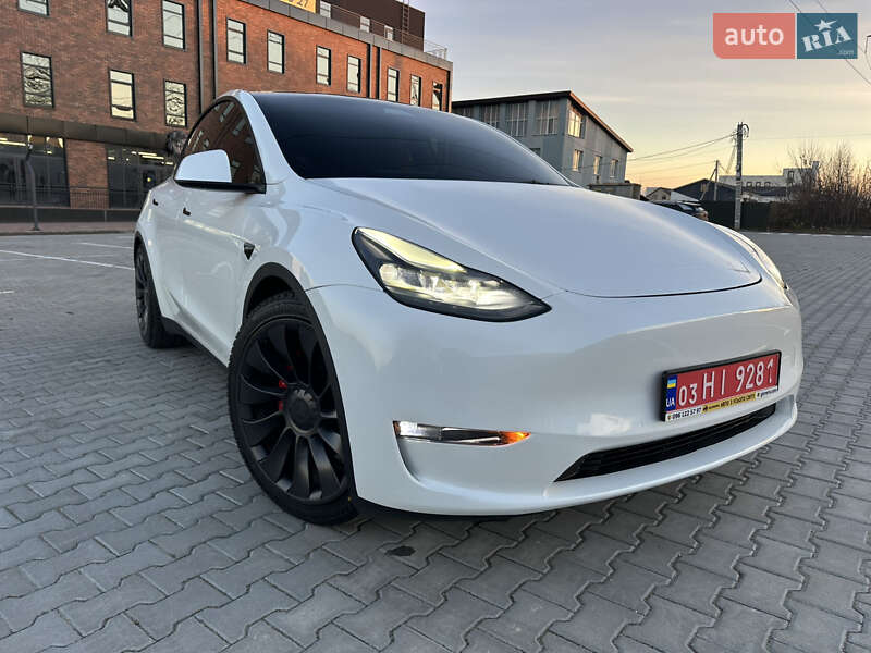 Позашляховик / Кросовер Tesla Model Y 2021 в Вінниці фото 19 Позашляховик / Кросовер Tesla Model Y 2021 в Вінниці
