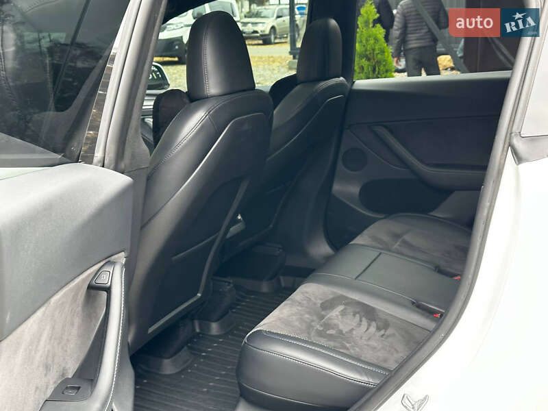 Позашляховик / Кросовер Tesla Model Y 2022 в Вінниці