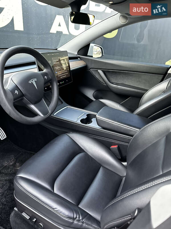 Внедорожник / Кроссовер Tesla Model Y 2022 в Львове фото 15 Внедорожник / Кроссовер Tesla Model Y 2022 в Львове