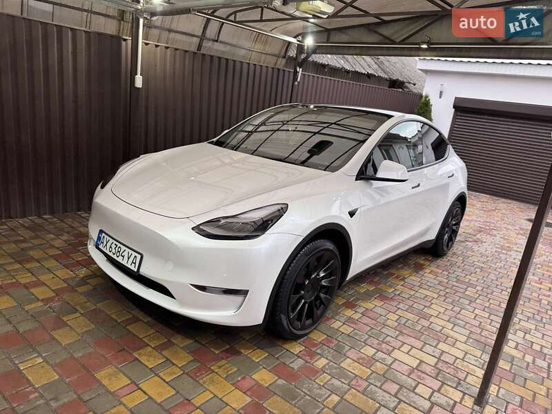 Позашляховик / Кросовер Tesla Model Y 2022 в Харкові