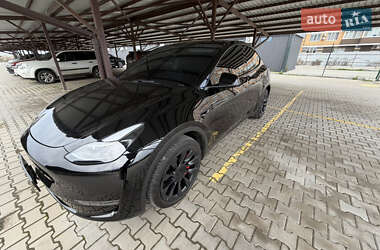 Внедорожник / Кроссовер Tesla Model Y 2024 в Черноморске