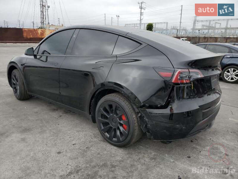 Позашляховик / Кросовер Tesla Model Y 2024 в Чорноморську