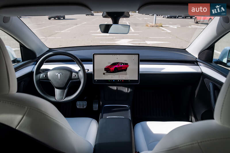 Внедорожник / Кроссовер Tesla Model Y 2022 в Ирпене