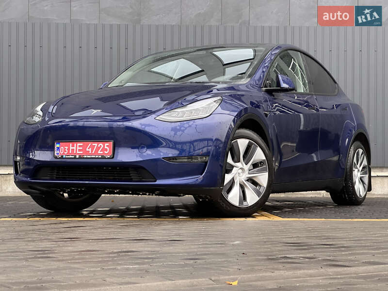 Внедорожник / Кроссовер Tesla Model Y 2023 в Киеве