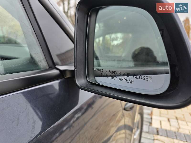 Позашляховик / Кросовер Tesla Model Y 2024 в Києві