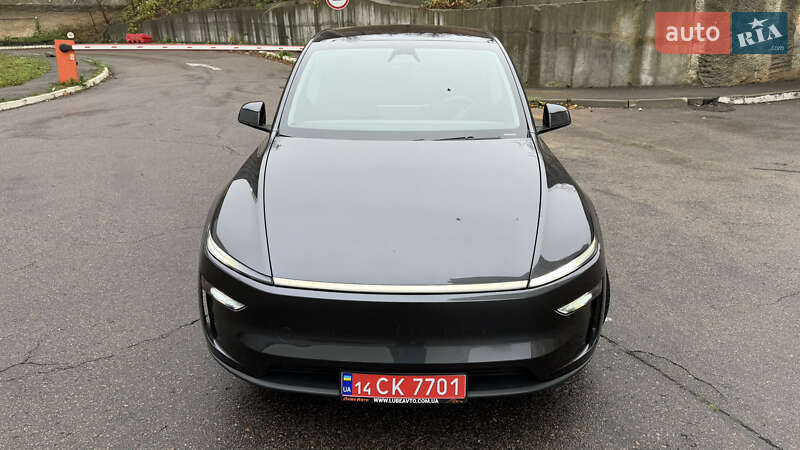 Внедорожник / Кроссовер Tesla Model Y 2025 в Киеве фото 4 Внедорожник / Кроссовер Tesla Model Y 2025 в Киеве
