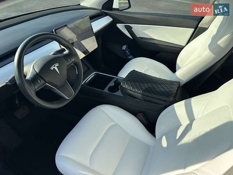 Внедорожник / Кроссовер Tesla Model Y 2022 в Днепре фото 9 Внедорожник / Кроссовер Tesla Model Y 2022 в Днепре