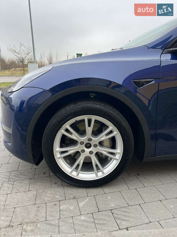 Внедорожник / Кроссовер Tesla Model Y 2023 в Львове фото 11 Внедорожник / Кроссовер Tesla Model Y 2023 в Львове