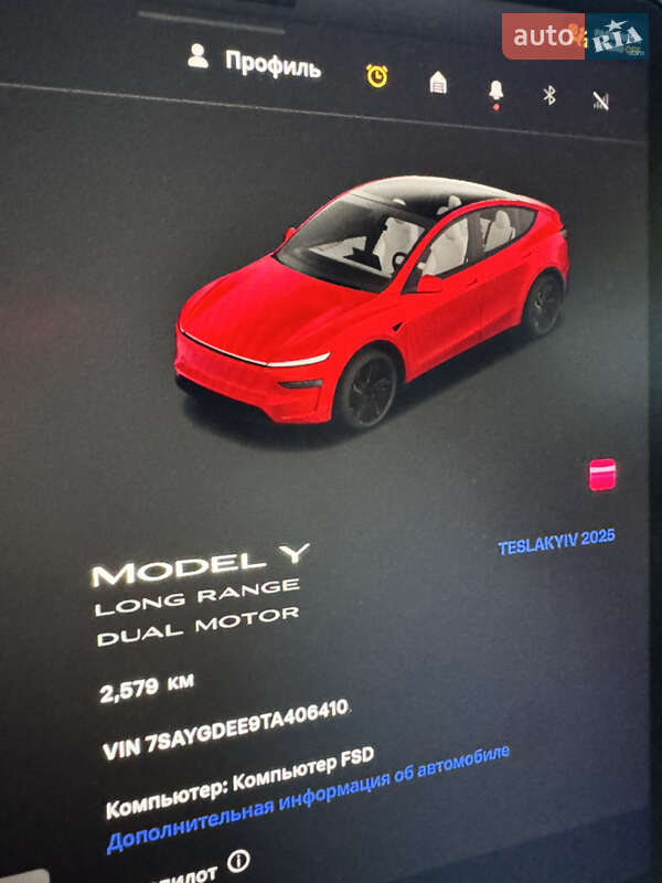 Позашляховик / Кросовер Tesla Model Y 2025 в Києві
