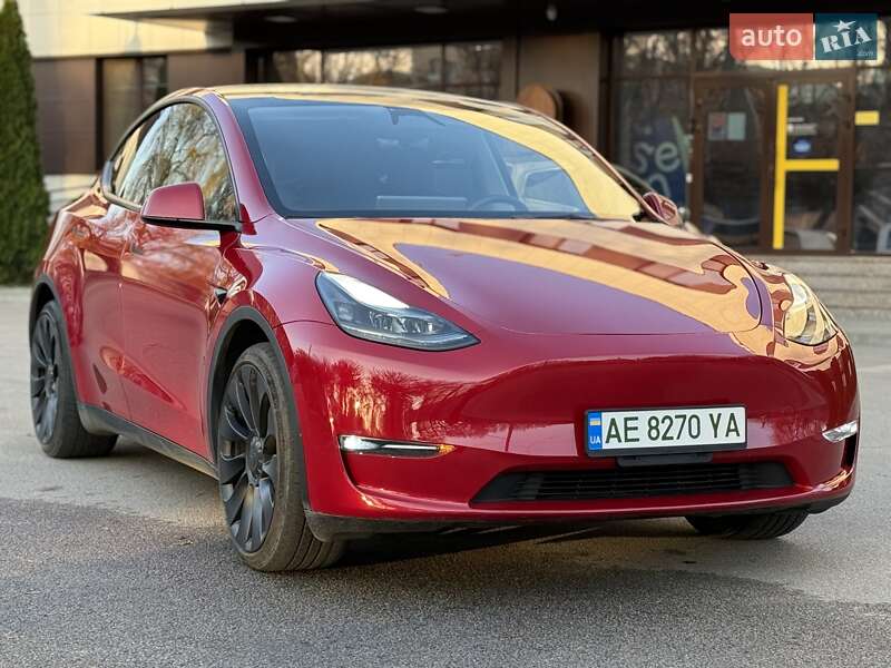 Позашляховик / Кросовер Tesla Model Y 2023 в Дніпрі фото 4 Позашляховик / Кросовер Tesla Model Y 2023 в Дніпрі