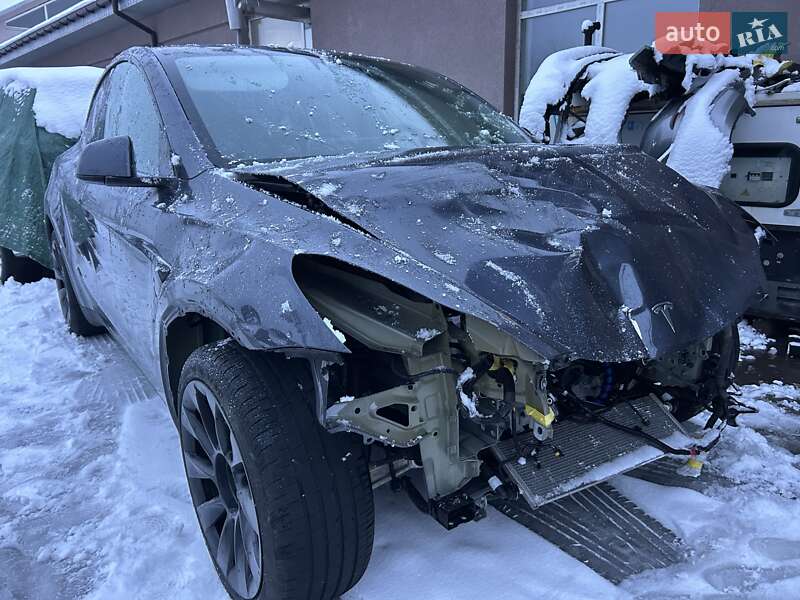 Tesla Model Y 2023 Tesla Model Y 2023