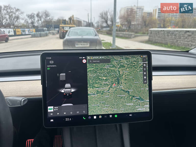 Внедорожник / Кроссовер Tesla Model Y 2021 в Киеве