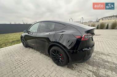 Внедорожник / Кроссовер Tesla Model Y 2021 в Киеве