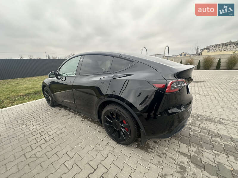 Внедорожник / Кроссовер Tesla Model Y 2021 в Киеве