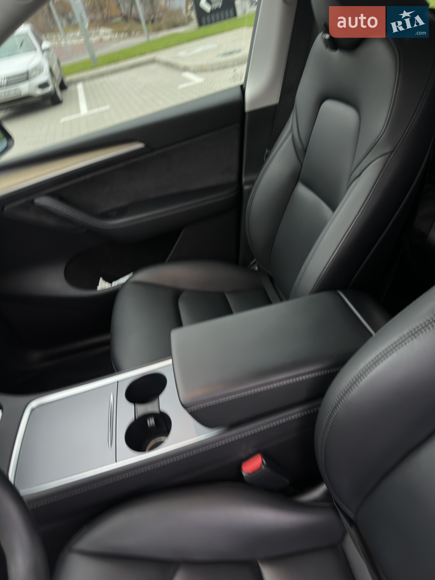 2022 Tesla Model Y - мініатюра 13