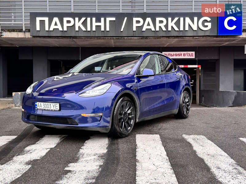 Tesla Model Y 2022