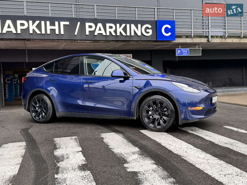 Позашляховик / Кросовер Tesla Model Y 2022 в Києві